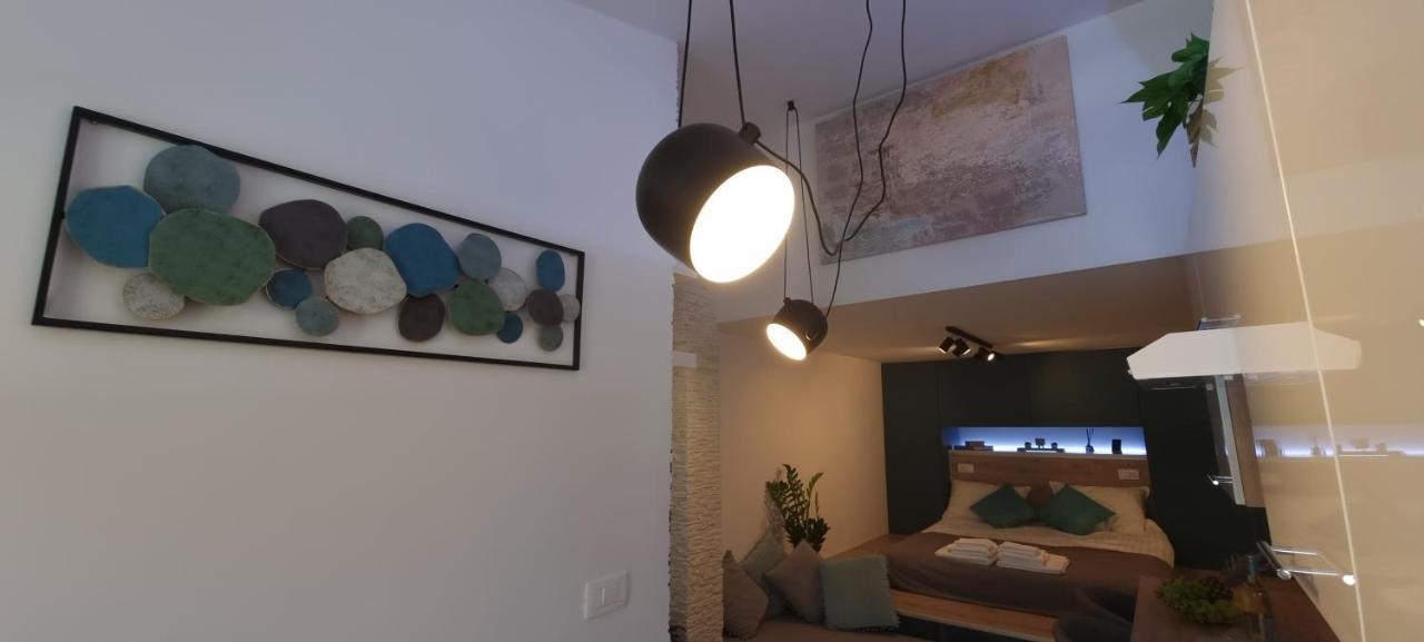 Appartement Studio Ayla à Rovinj Extérieur photo