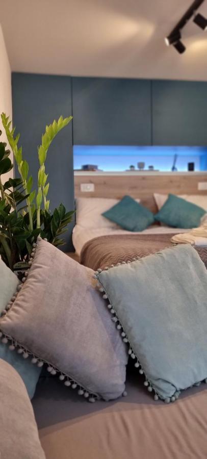Appartement Studio Ayla à Rovinj Extérieur photo